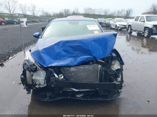 44871717 :رقم المزاد ، 3KPF24AD4NE478742 vin ، 2022 Kia Forte Lxs مزاد بيع