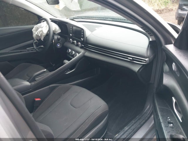 Продажа на аукционе авто 2022 Hyundai Elantra Se, vin: KMHLL4AG7NU298419, номер лота: 44871737