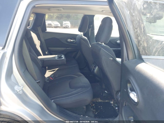 Aukcja sprzedaży 2015 Jeep Cherokee Latitude, vin: 1C4PJMCB3FW744388, numer aukcji: 44871739