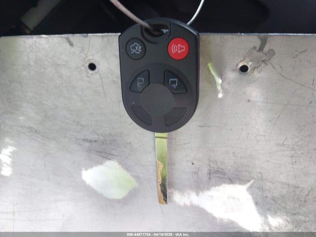 44871754 :رقم المزاد ، 1FMCU0F71GUC84050 vin ، 2016 Ford Escape S مزاد بيع