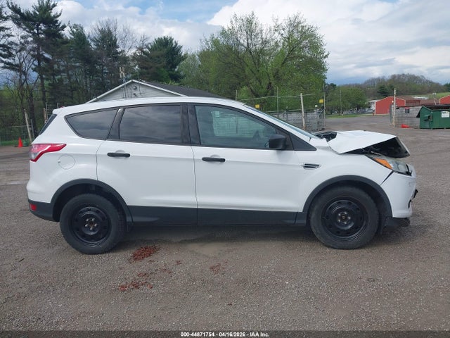 44871754 :رقم المزاد ، 1FMCU0F71GUC84050 vin ، 2016 Ford Escape S مزاد بيع