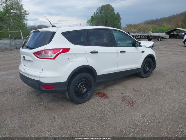 44871754 :رقم المزاد ، 1FMCU0F71GUC84050 vin ، 2016 Ford Escape S مزاد بيع