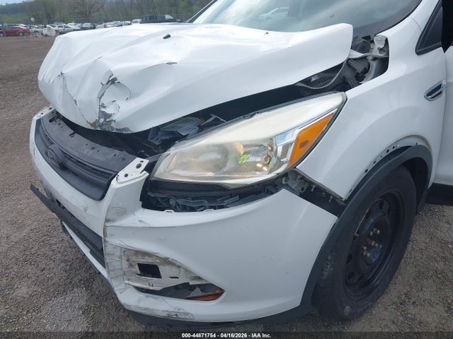 44871754 :رقم المزاد ، 1FMCU0F71GUC84050 vin ، 2016 Ford Escape S مزاد بيع