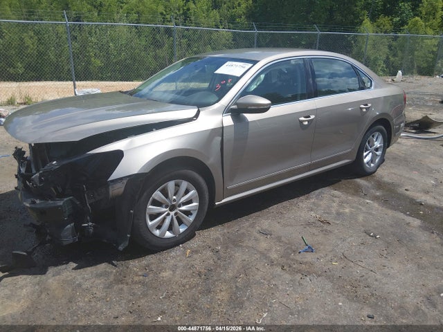 Aukcja sprzedaży 2016 Volkswagen Passat 1.8t S, vin: 1VWAS7A3XGC035277, numer aukcji: 44871756
