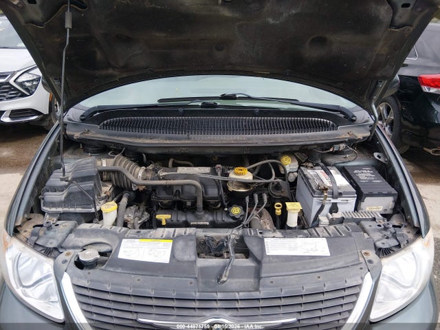 44871759 :رقم المزاد ، 2C8GP64L53R292867 vin ، 2003 Chrysler Town & Country Limited مزاد بيع