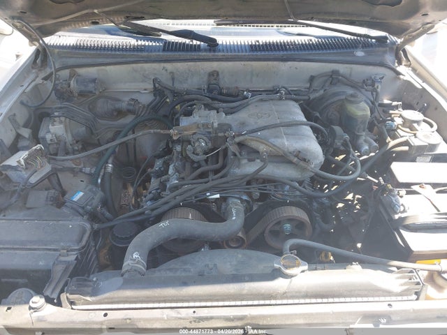 Продаж на аукціоні авто 1997 Toyota 4runner Sr5 V6 Limited, vin: JT3HN87R9V9004546, номер лоту: 44871773