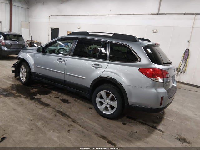 Aukcja sprzedaży 2014 Subaru Outback 2.5i Premium, vin: 4S4BRBCC2E3308501, numer aukcji: 44871781
