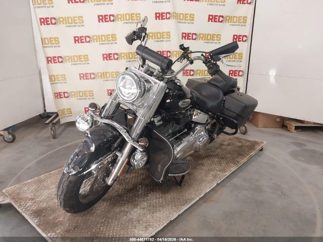 Harley-Davidson FLHC 2021 1HD1YAJ14MB013644 Image 2