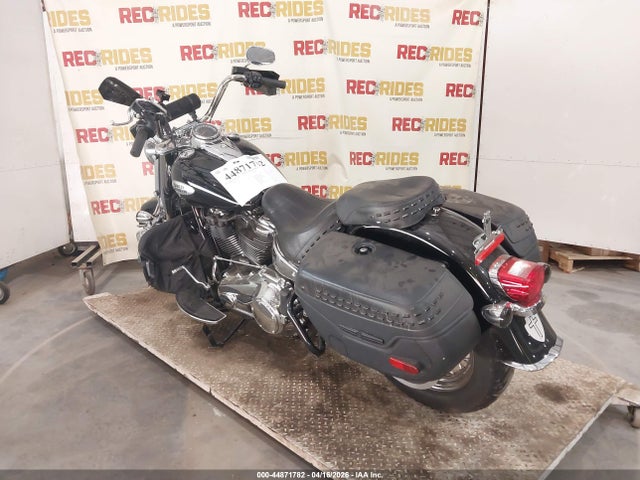 Harley-Davidson FLHC 2021 1HD1YAJ14MB013644 Image 3
