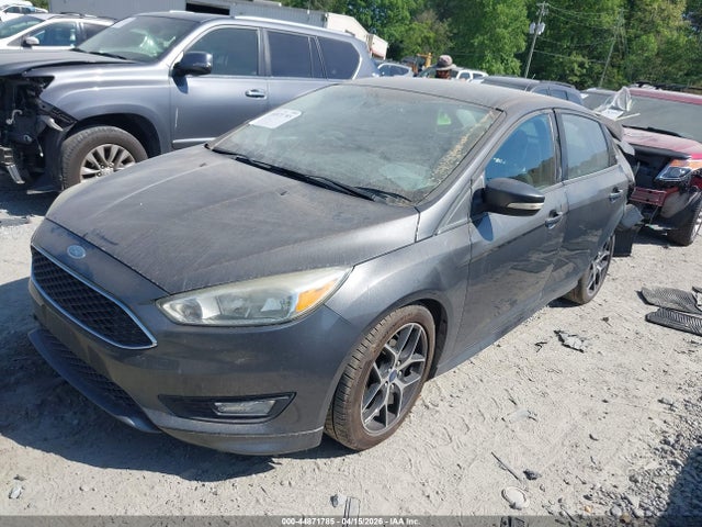 2015 Ford Focus Se მანქანა იყიდება აუქციონზე, vin: 1FADP3F27FL321523, აუქციონის ნომერი: 44871785