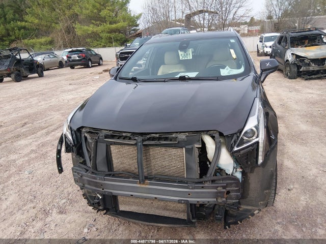 44871798 :رقم المزاد ، 1GYKNDRS3HZ154578 vin ، 2017 Cadillac Xt5 Luxury مزاد بيع