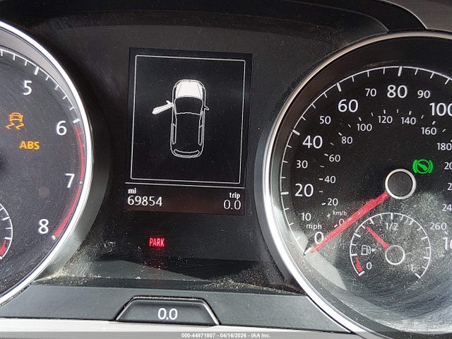 3VW217AU6FM095201 Volkswagen Golf Tsi S 4-door