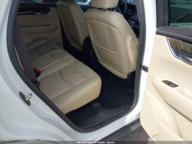 2017 Cadillac Xt5 Standard მანქანა იყიდება აუქციონზე, vin: 1GYKNARS8HZ108162, აუქციონის ნომერი: 44871852