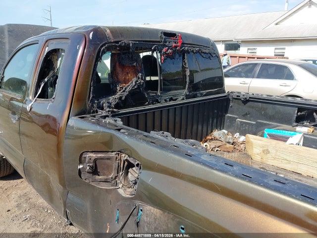Aukcja sprzedaży 2011 Toyota Tacoma, vin: 5TFUX4EN7BX008468, numer aukcji: 44871889