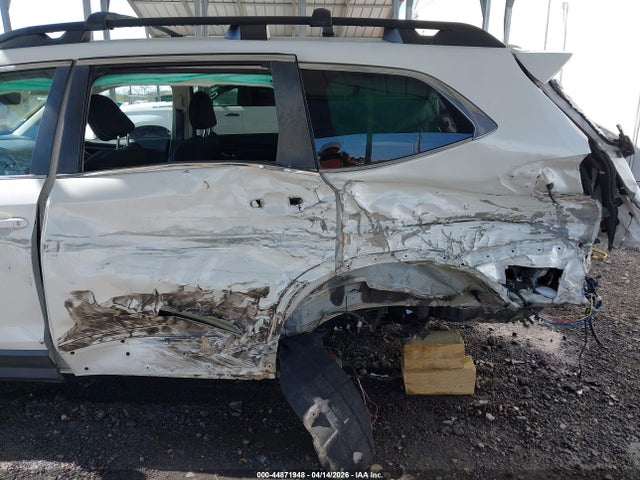 Продаж на аукціоні авто 2020 Subaru Ascent Premium, vin: 4S4WMAFD8L3478647, номер лоту: 44871948