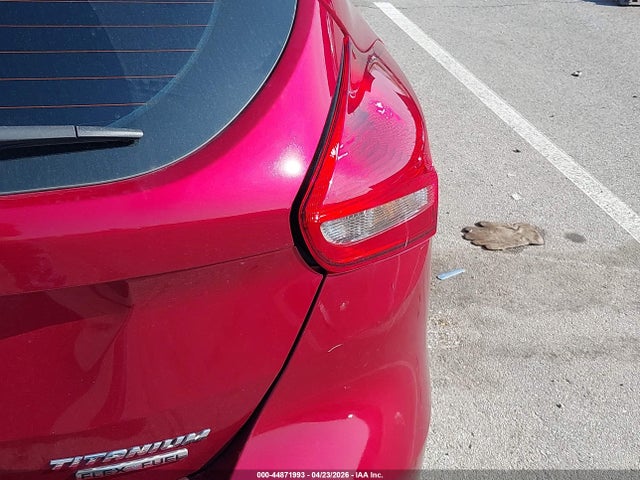 Продажа на аукционе авто 2016 Ford Focus Titanium, vin: 1FADP3N25GL388480, номер лота: 44871993