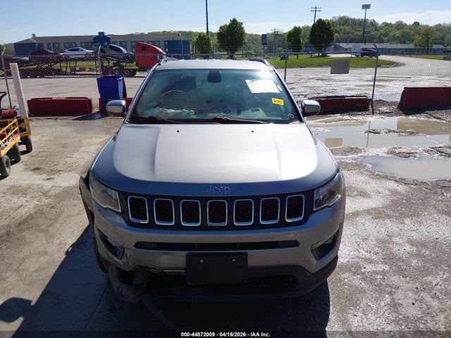 2021 Jeep Compass Latitude 4x4 მანქანა იყიდება აუქციონზე, vin: 3C4NJDBB4MT503242, აუქციონის ნომერი: 44872009