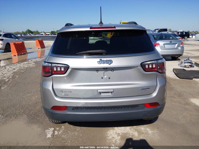 2021 Jeep Compass Latitude 4x4 მანქანა იყიდება აუქციონზე, vin: 3C4NJDBB4MT503242, აუქციონის ნომერი: 44872009