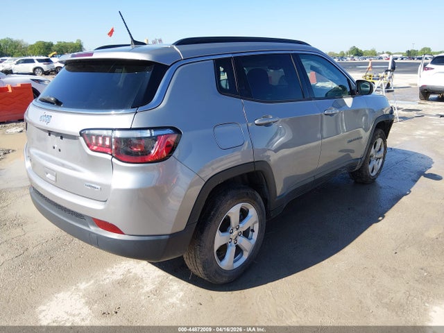 2021 Jeep Compass Latitude 4x4 მანქანა იყიდება აუქციონზე, vin: 3C4NJDBB4MT503242, აუქციონის ნომერი: 44872009