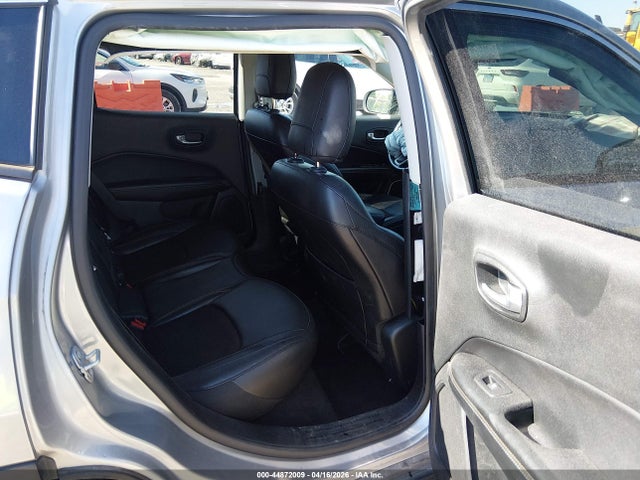 2021 Jeep Compass Latitude 4x4 მანქანა იყიდება აუქციონზე, vin: 3C4NJDBB4MT503242, აუქციონის ნომერი: 44872009