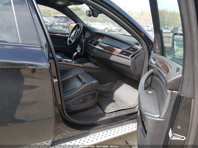 Продаж на аукціоні авто 2014 Bmw X6 Xdrive35i, vin: 5UXFG2C51E0C44550, номер лоту: 44872029