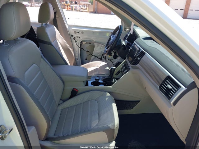 Aukcja sprzedaży 2021 Volkswagen Atlas 3.6l V6 Sel Premium, vin: 1V2TR2CA1MC558509, numer aukcji: 44872048