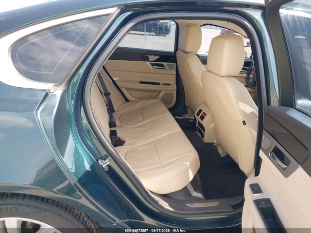 2016 Jaguar Xf 35t Premium მანქანა იყიდება აუქციონზე, vin: SAJBD4BV4GCY08178, აუქციონის ნომერი: 44872057