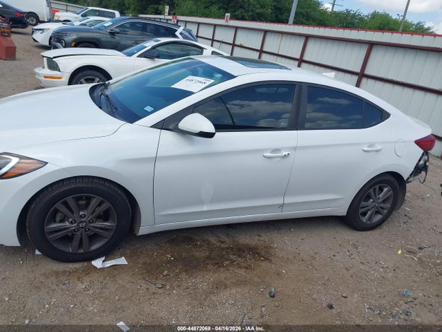Aukcja sprzedaży 2018 Hyundai Elantra Value Edition, vin: 5NPD84LF9JH323176, numer aukcji: 44872068