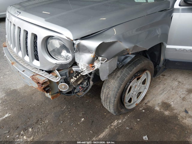 2016 Jeep Patriot Sport მანქანა იყიდება აუქციონზე, vin: 1C4NJPBB1GD739794, აუქციონის ნომერი: 44872072