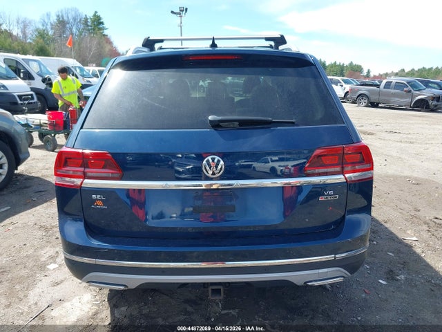 2018 Volkswagen Atlas 3.6l V6 Sel მანქანა იყიდება აუქციონზე, vin: 1V2MR2CA8JC535633, აუქციონის ნომერი: 44872089