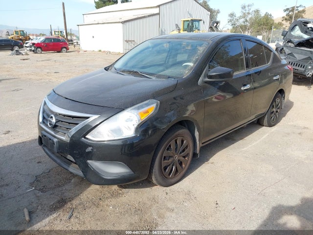 44872092 :رقم المزاد ، 3N1CN7AP4FL831695 vin ، 2015 Nissan Versa 1.6 Sv مزاد بيع