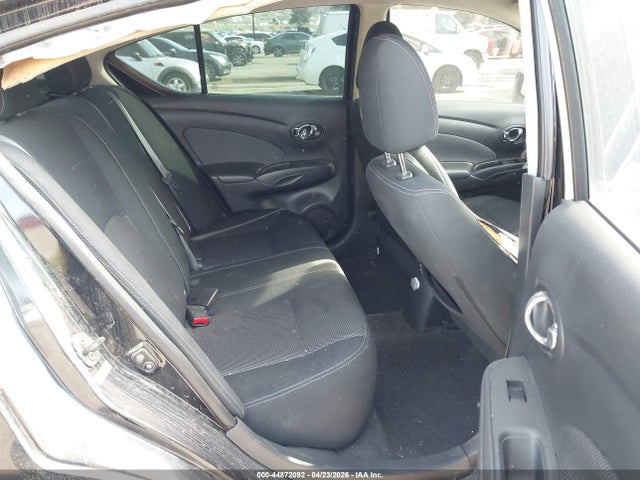 44872092 :رقم المزاد ، 3N1CN7AP4FL831695 vin ، 2015 Nissan Versa 1.6 Sv مزاد بيع