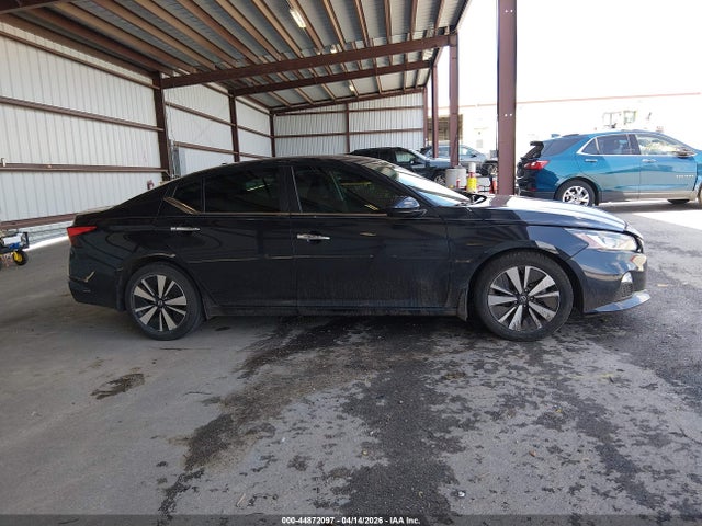 Продаж на аукціоні авто 2021 Nissan Altima Sv Fwd, vin: 1N4BL4DV2MN383368, номер лоту: 44872097