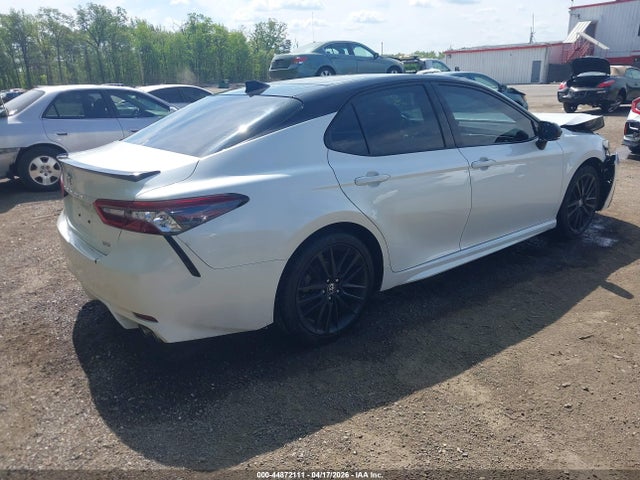 Продажа на аукционе авто 2022 Toyota Camry Xse, vin: 4T1K61AK5NU046769, номер лота: 44872111