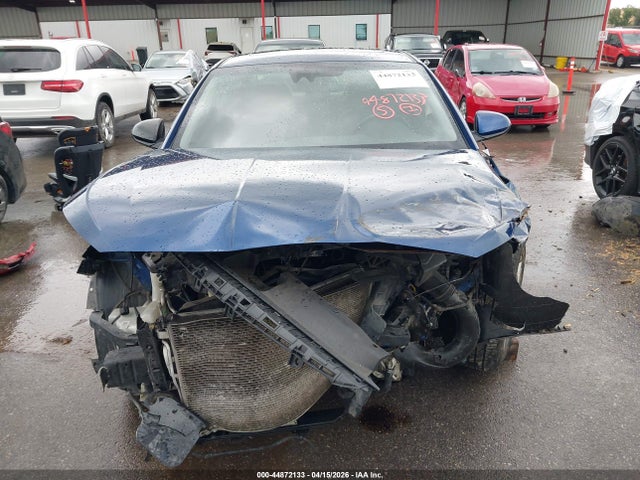 2019 Hyundai Elantra Value Edition მანქანა იყიდება აუქციონზე, vin: 5NPD84LF2KH481716, აუქციონის ნომერი: 44872133