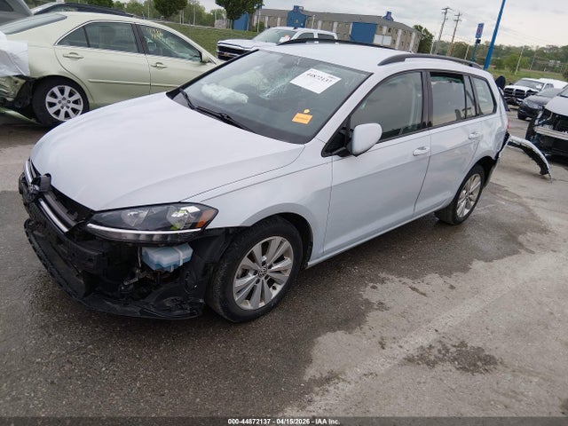 2019 Volkswagen Golf Sportwagen 1.8t S მანქანა იყიდება აუქციონზე, vin: 3VW117AU8KM508239, აუქციონის ნომერი: 44872137