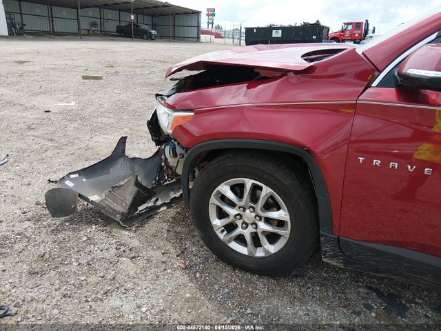 Chevrolet Traverse 1lt 2018 1GNERGKW3JJ127849 Image 13