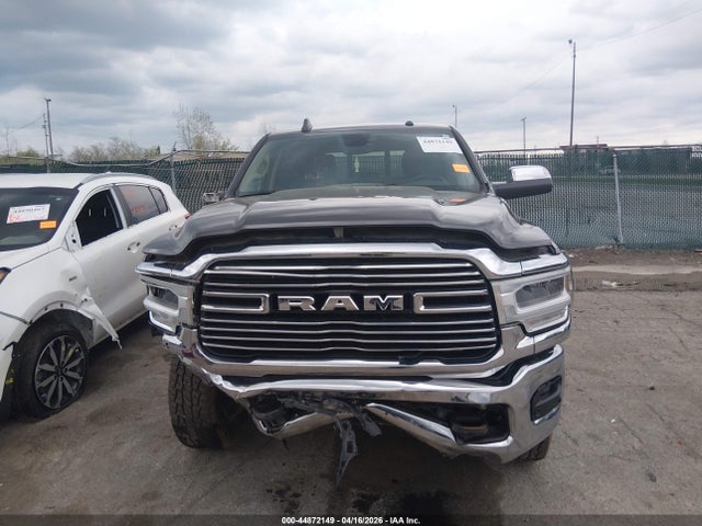 Продажа на аукционе авто 2020 Ram 2500 Laramie  4x4 6'4 Box, vin: 3C6UR5FL6LG262330, номер лота: 44872149