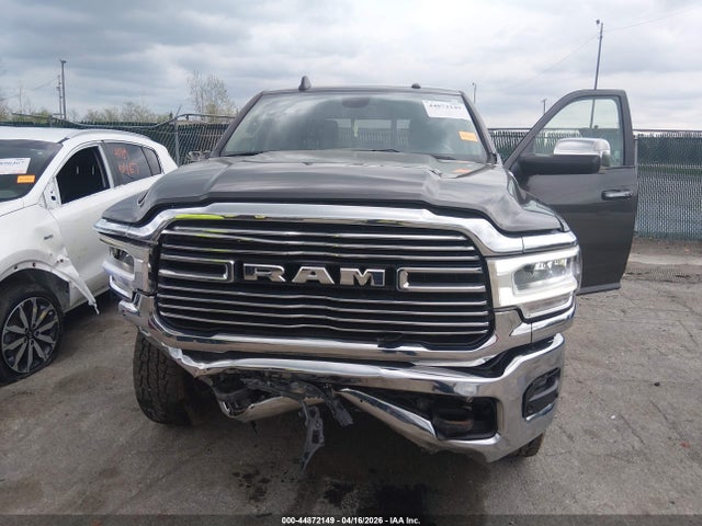 Продажа на аукционе авто 2020 Ram 2500 Laramie  4x4 6'4 Box, vin: 3C6UR5FL6LG262330, номер лота: 44872149