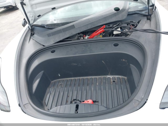 44872151 :رقم المزاد ، 5YJ3E1EA6MF868159 vin ، 2021 Tesla Model 3 Standard Range Plus Rear-wheel Drive مزاد بيع