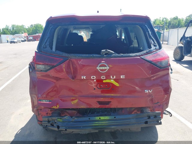44872157 :رقم المزاد ، 5N1BT3BA2NC726774 vin ، 2022 Nissan Rogue Sv Fwd مزاد بيع