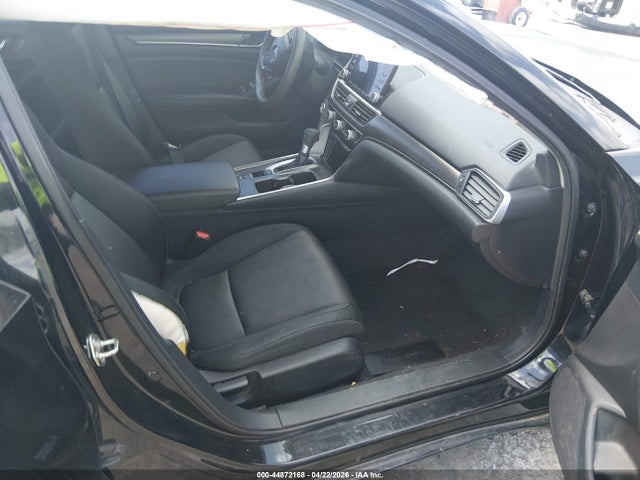 44872168 :رقم المزاد ، 1HGCV1F12LA052945 vin ، 2020 Honda Accord Lx مزاد بيع