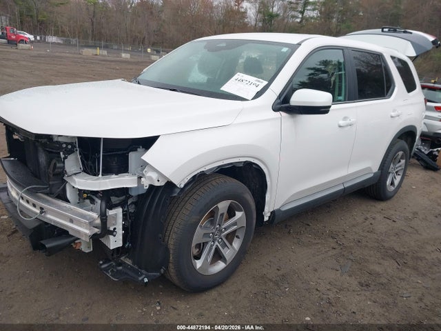 Продажа на аукционе авто 2025 Honda Pilot Ex-l, vin: 5FNYG1H49SB177002, номер лота: 44872194