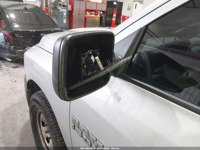44872218 :رقم المزاد ، 1C6RR7KG7HS826593 vin ، 2017 Ram 1500 Tradesman  4x4 5'7 Box مزاد بيع