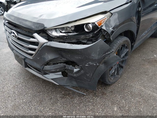 44872219 :رقم المزاد ، KM8J3CA24HU476166 vin ، 2017 Hyundai Tucson Night مزاد بيع