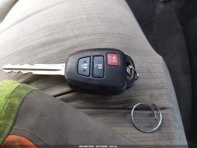 Продажа на аукционе авто 2016 Toyota Rav4 Le, vin: 2T3ZFREV7GW247472, номер лота: 44872226