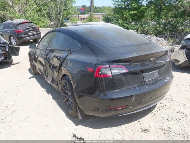 44872240 :رقم المزاد ، 5YJ3E1EA5MF986820 vin ، 2021 Tesla Model 3 Standard Range Plus Rear-wheel Drive مزاد بيع