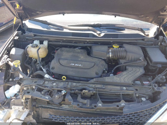 44872249 :رقم المزاد ، 2C4RC1GG8HR525526 vin ، 2017 Chrysler Pacifica Limited مزاد بيع