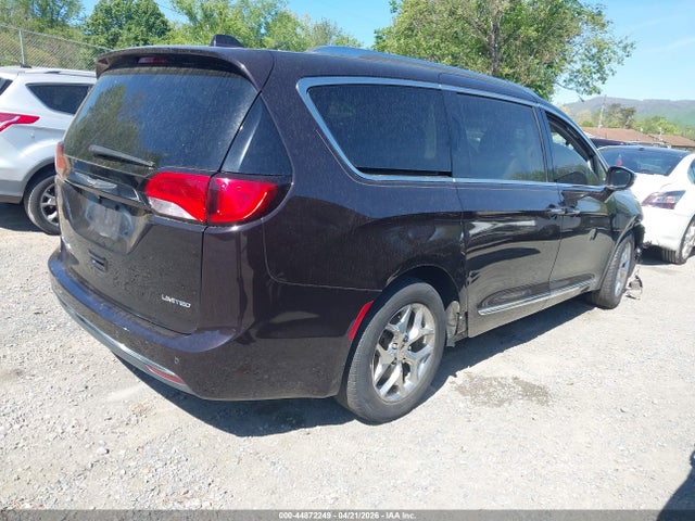 44872249 :رقم المزاد ، 2C4RC1GG8HR525526 vin ، 2017 Chrysler Pacifica Limited مزاد بيع
