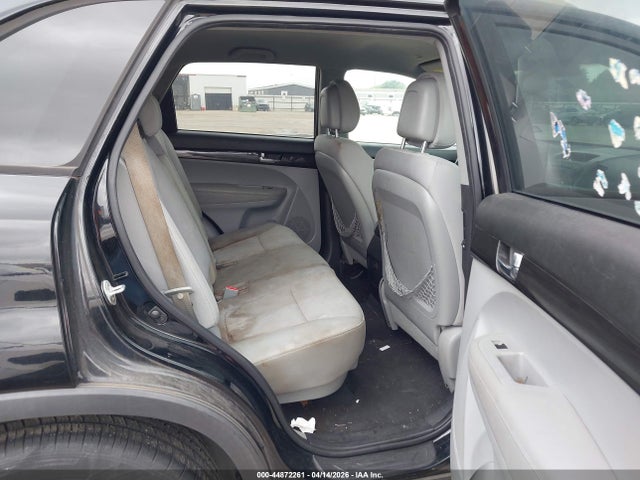 44872261 :رقم المزاد ، 5XYKT4A24BG121473 vin ، 2011 Kia Sorento Lx V6 مزاد بيع